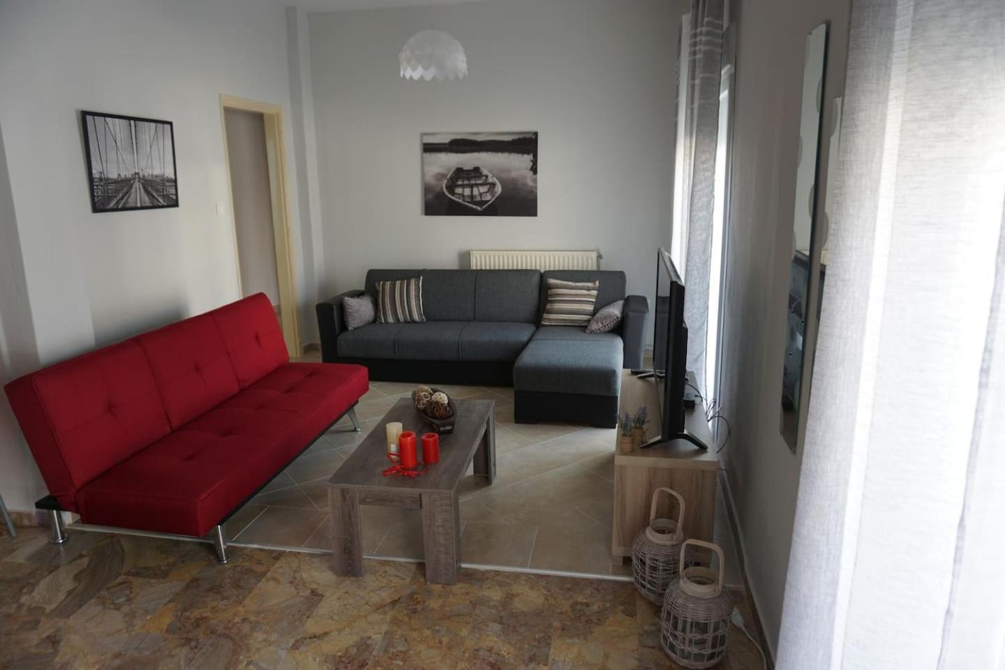 Seaside Family Apartment In Paralia Dionisiou מראה חיצוני תמונה
